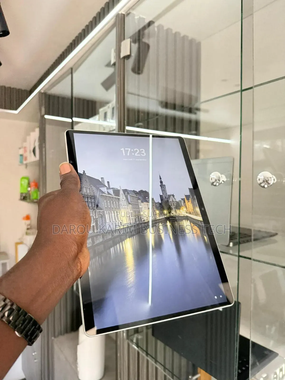 New Microsoft Surface Pro 9 32GB Intel Core I7 SSD 1T