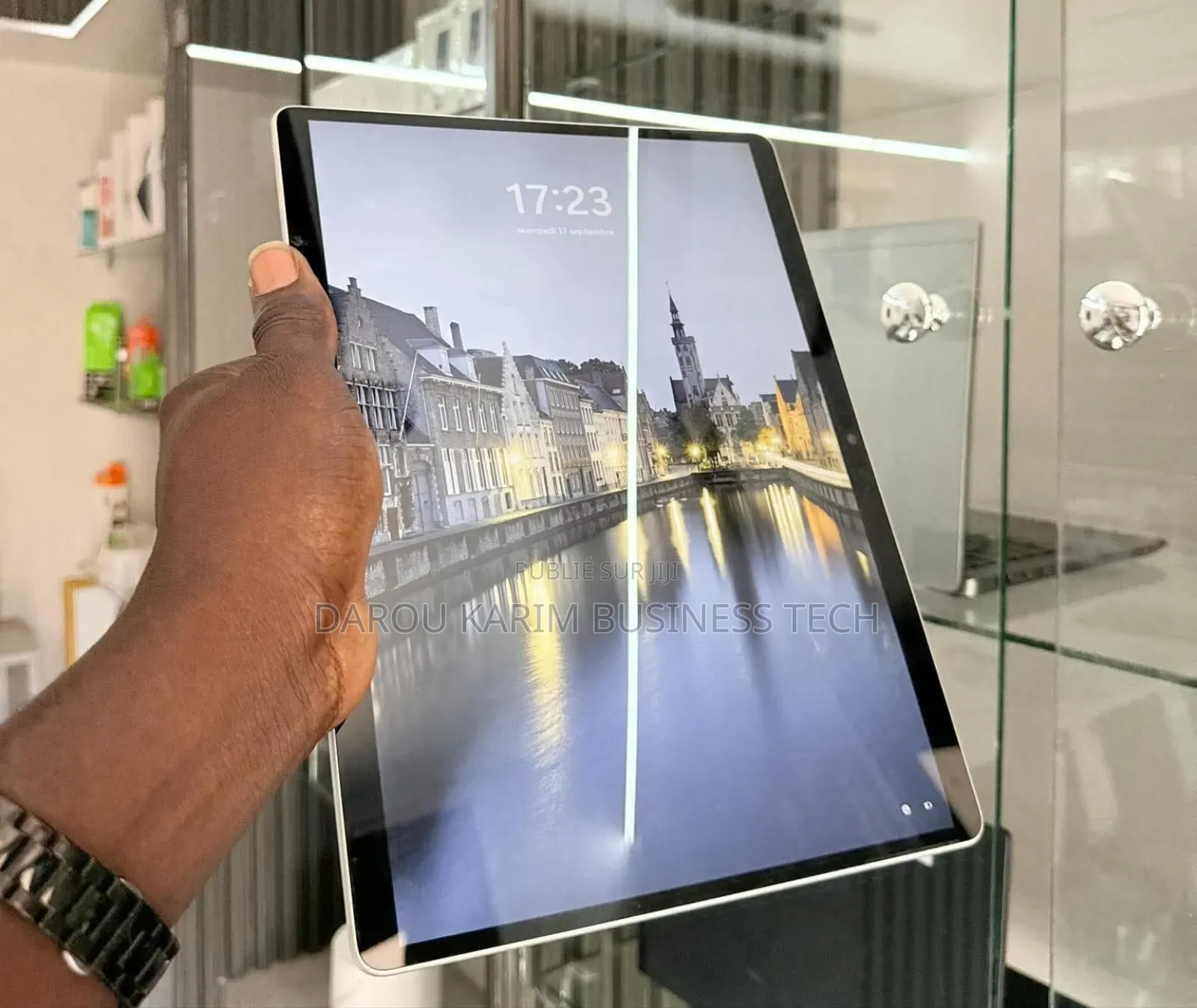 New Microsoft Surface Pro 9 16GB Intel Core I7 SSD 512GB