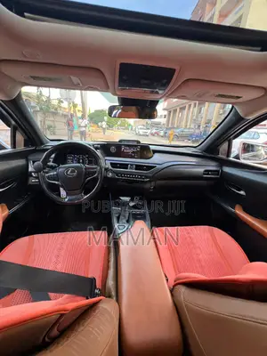 Lexus UX 200 2021 Noir Mat