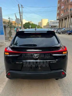 Lexus UX 200 2021 Noir Mat