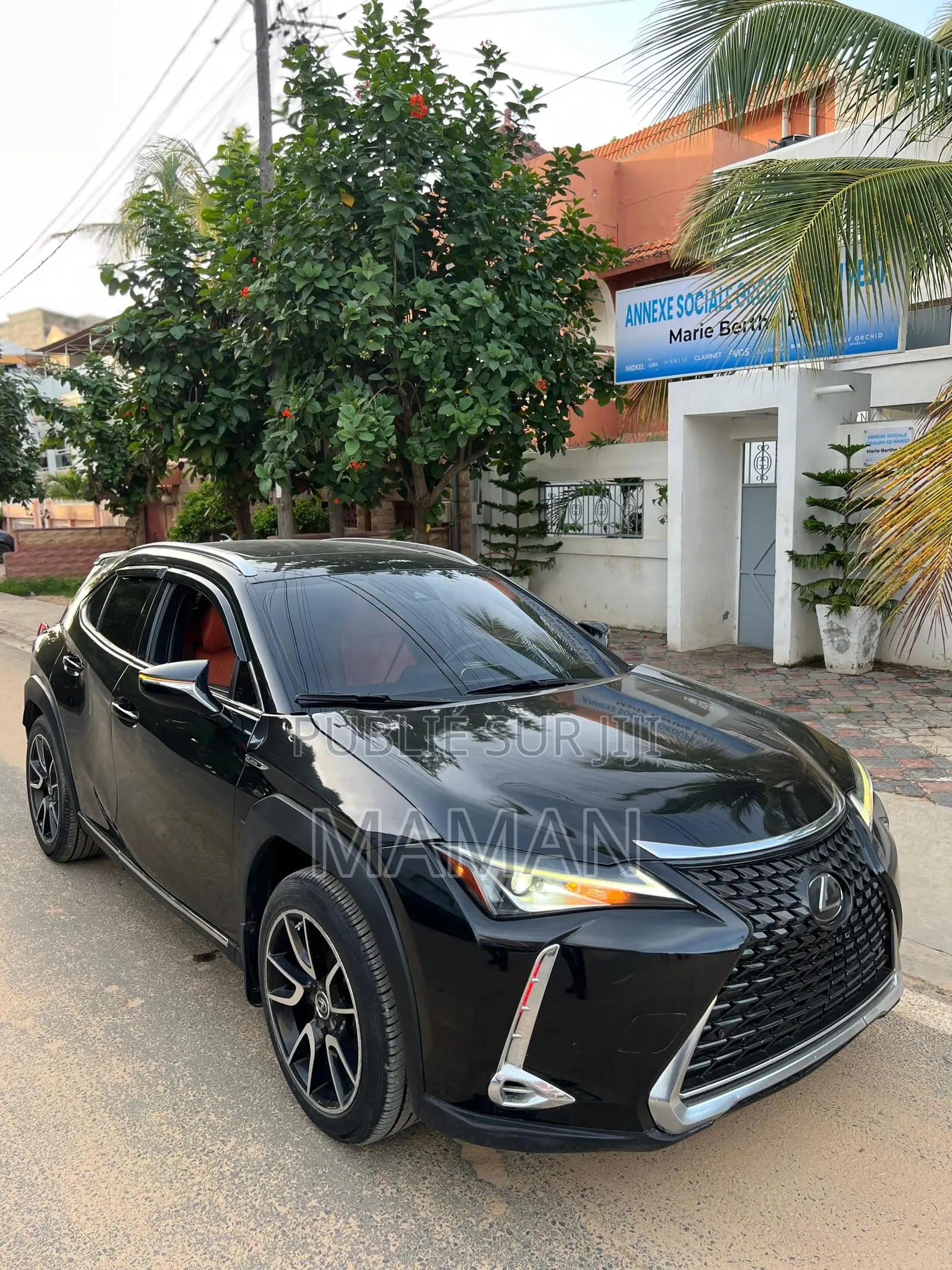 Lexus UX 200 2021 Noir Mat