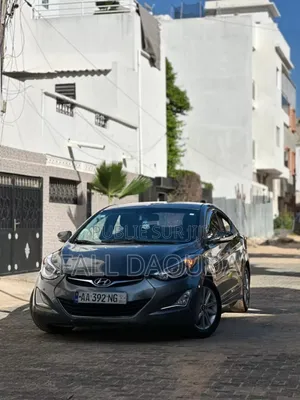 Photo - Hyundai Avante 2015