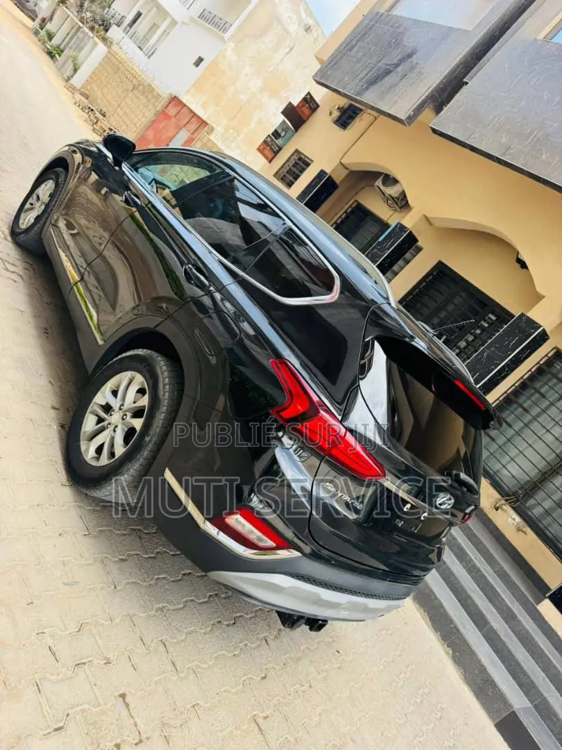 Hyundai Santa Fe 2019 Black