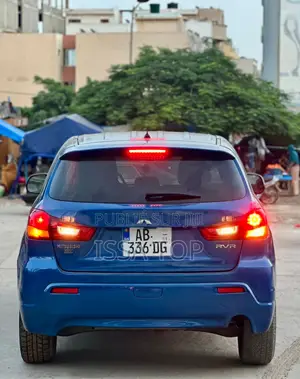 Mitsubishi RVR 2013 Blue