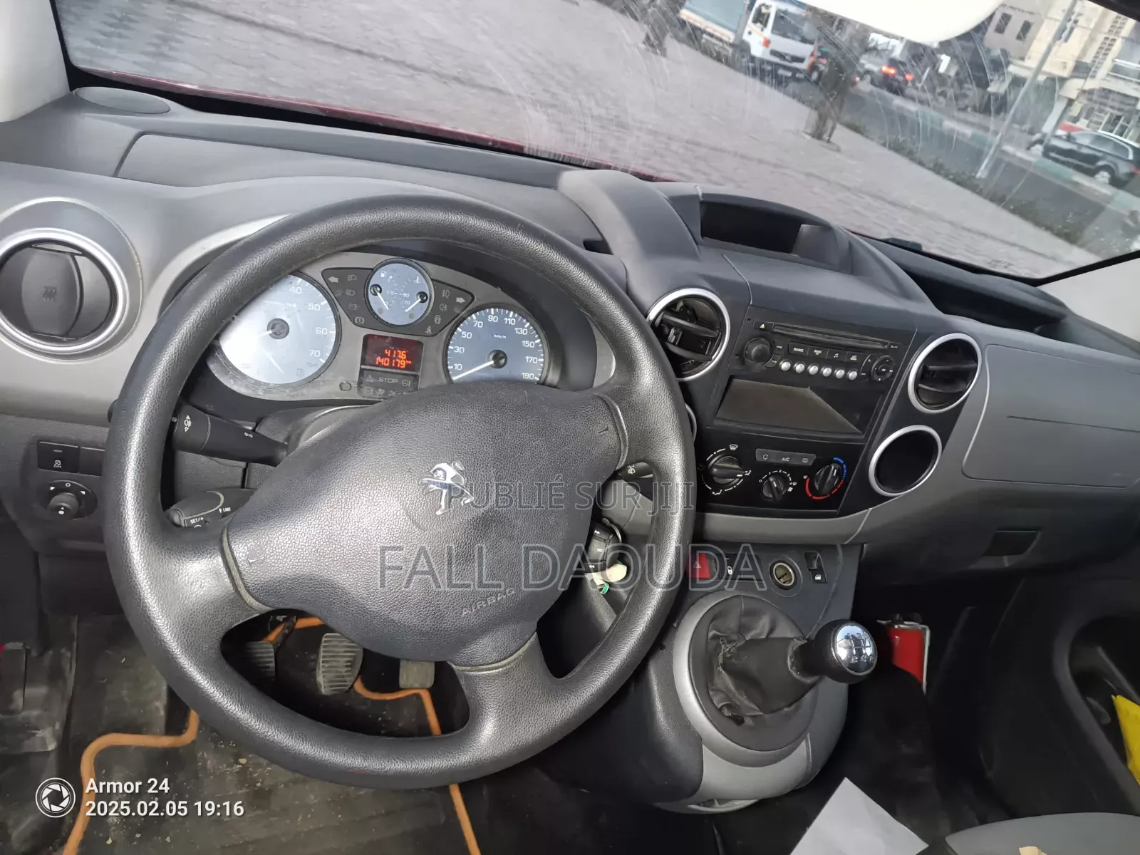 Peugeot Partenaire 2016