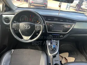 Toyota Auris 2014 Blanc