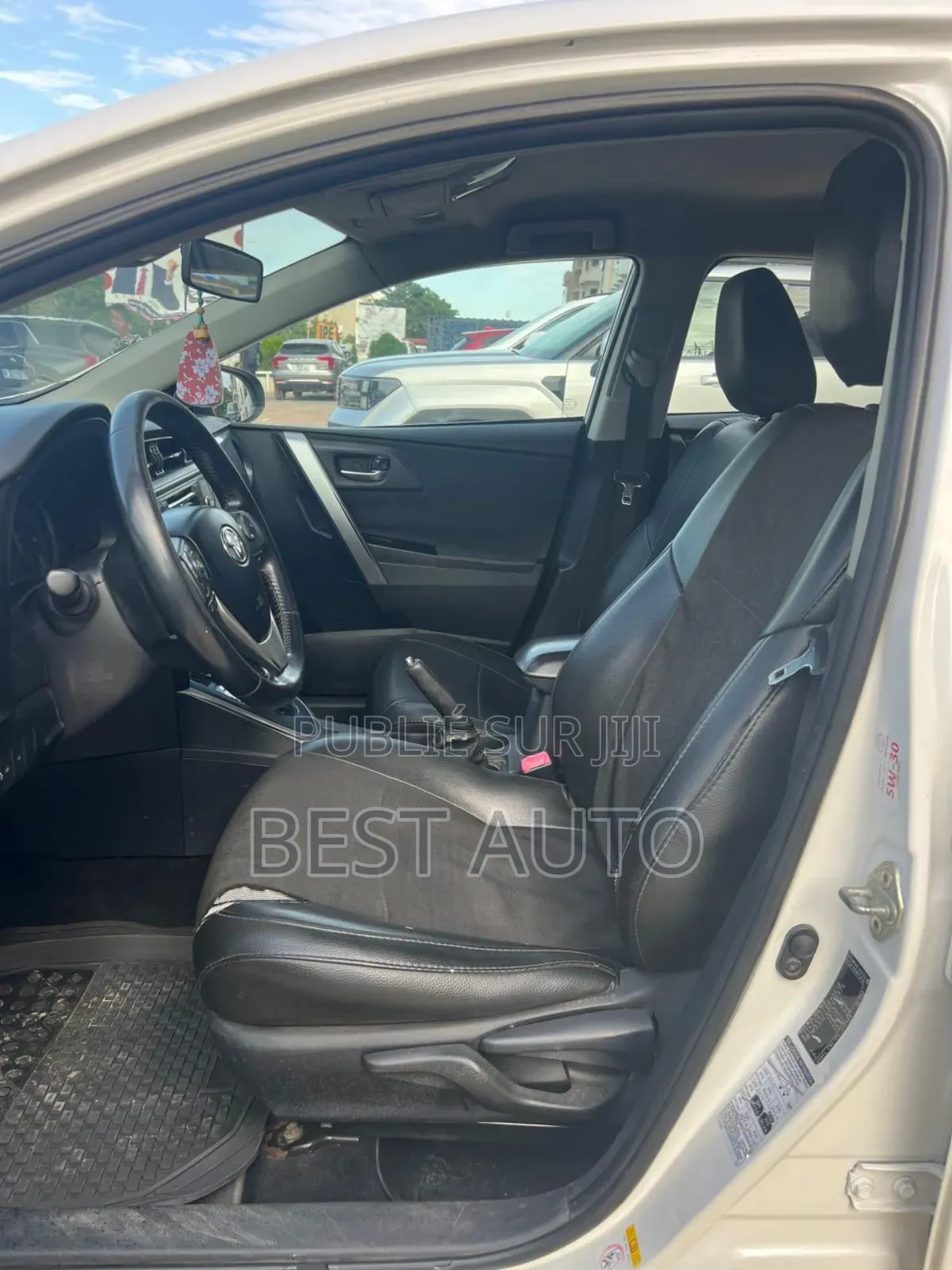 Toyota Auris 2014 Blanc