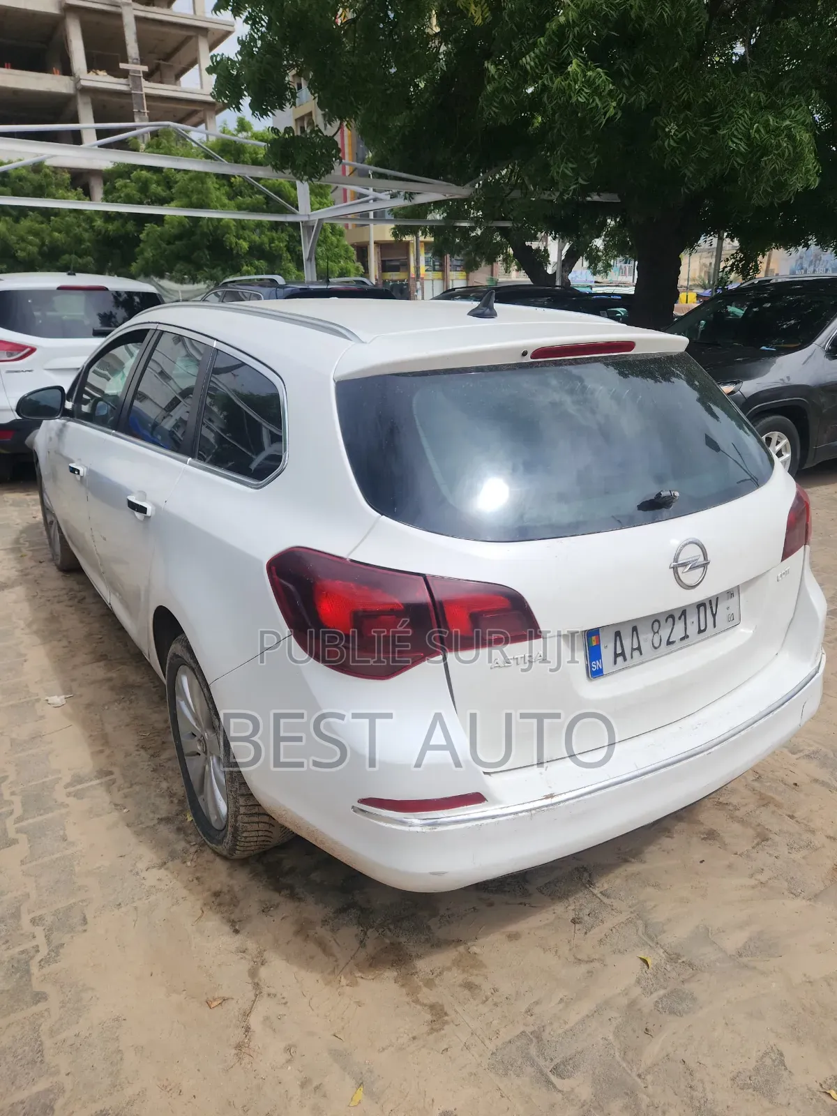 Opel Astra 2013 Blanc