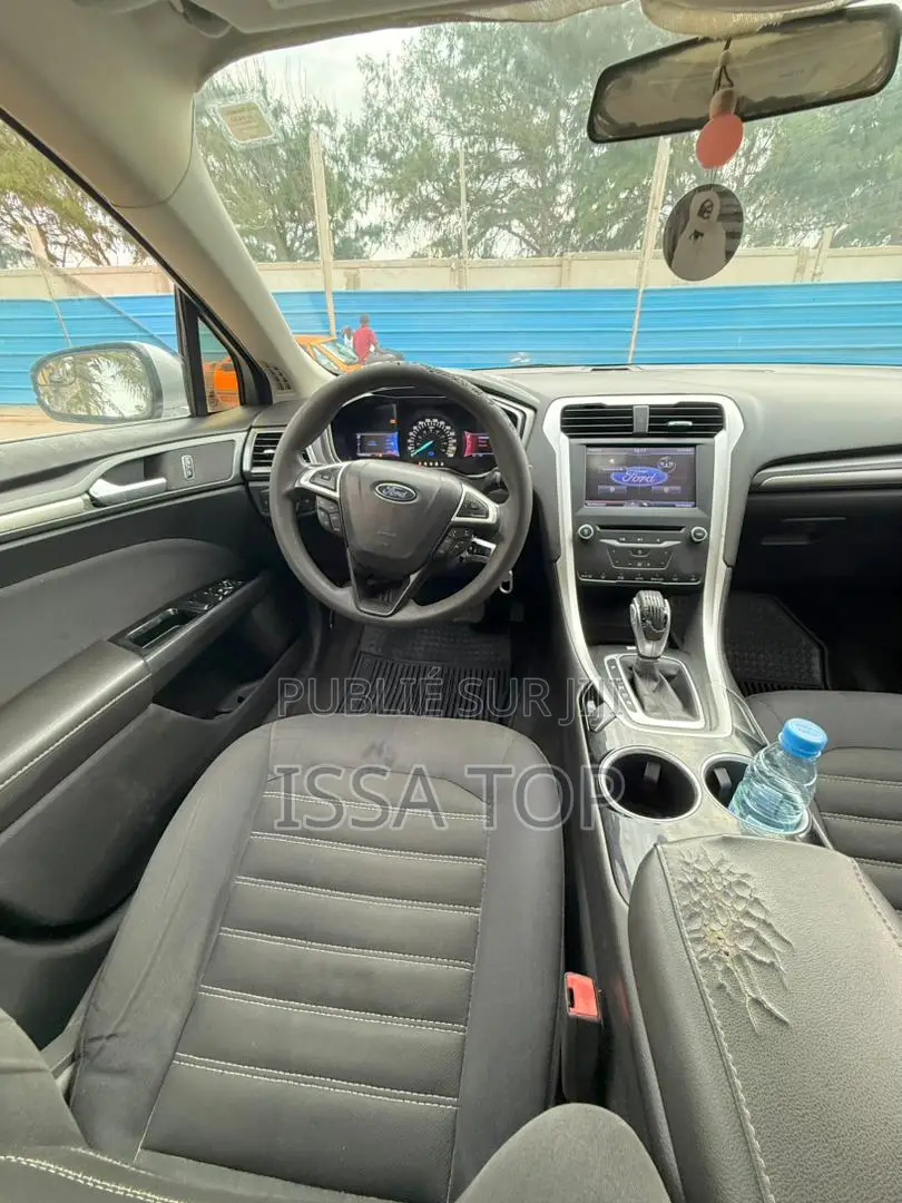 Ford Fusion 2014 Gris