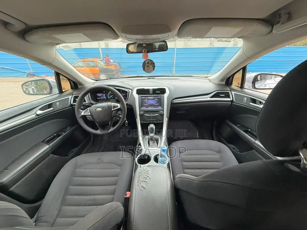 Ford Fusion 2014 Gris