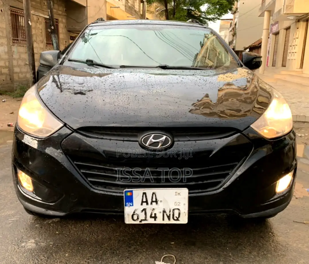 Hyundai Tucson 2011 Black