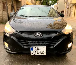 Photo - Hyundai Tucson 2011 Black