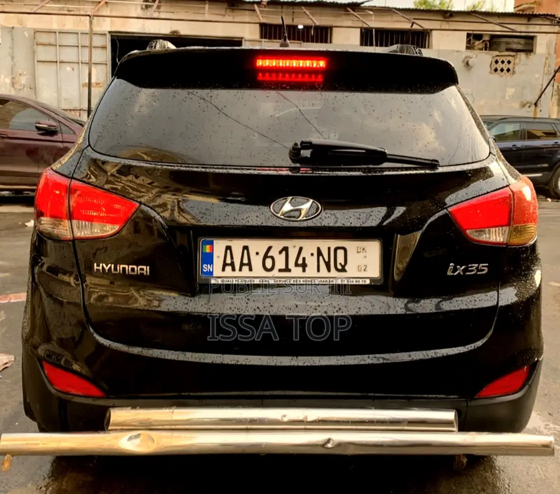 Hyundai Tucson 2011 Black
