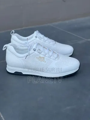 Photo - Hermes en Cuir Disp by Cf