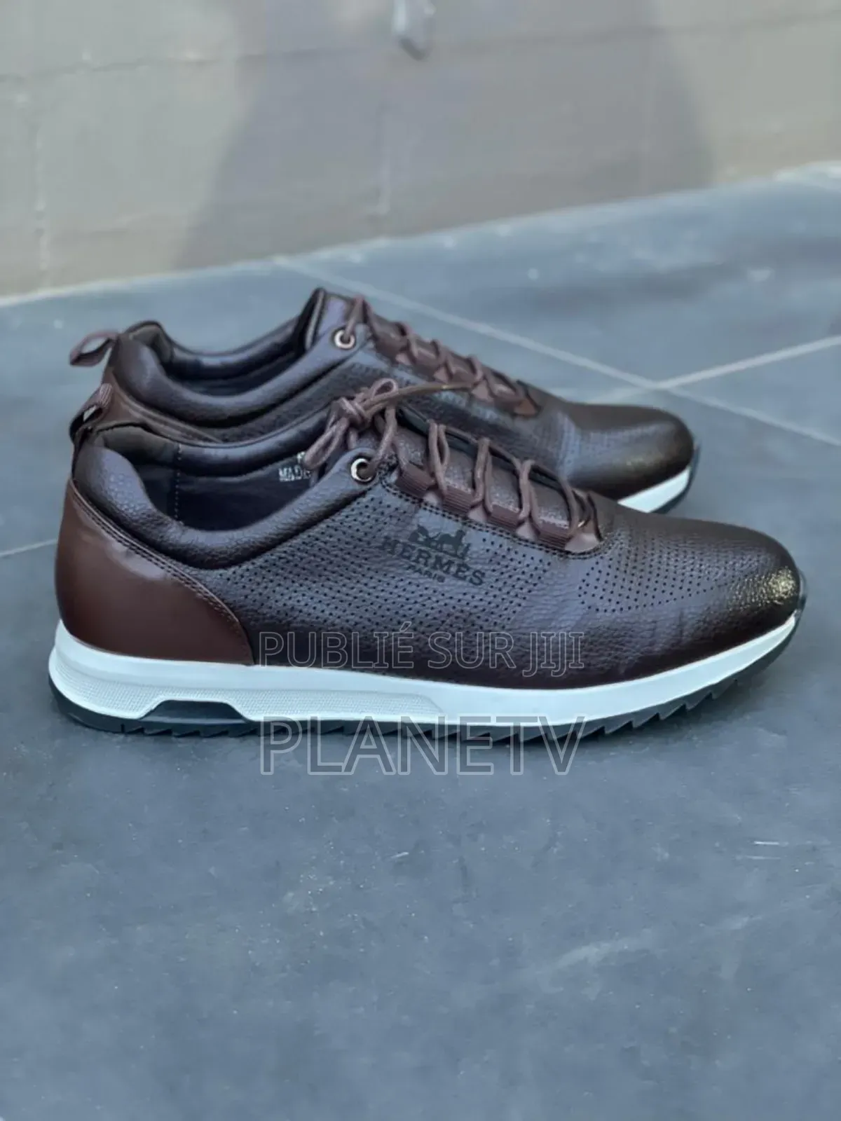 Hermes en Cuir Disp by Cf