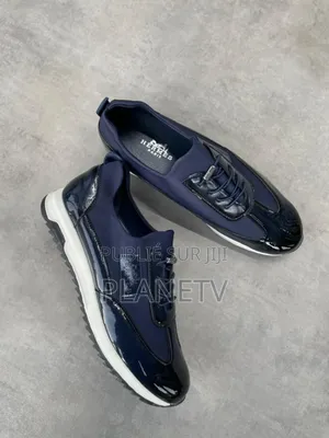 Photo - Hermes Avec Lacets by Cf