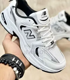 Photo - New Balance 9060