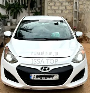 Photo - Hyundai Elantra 2014 Blanc