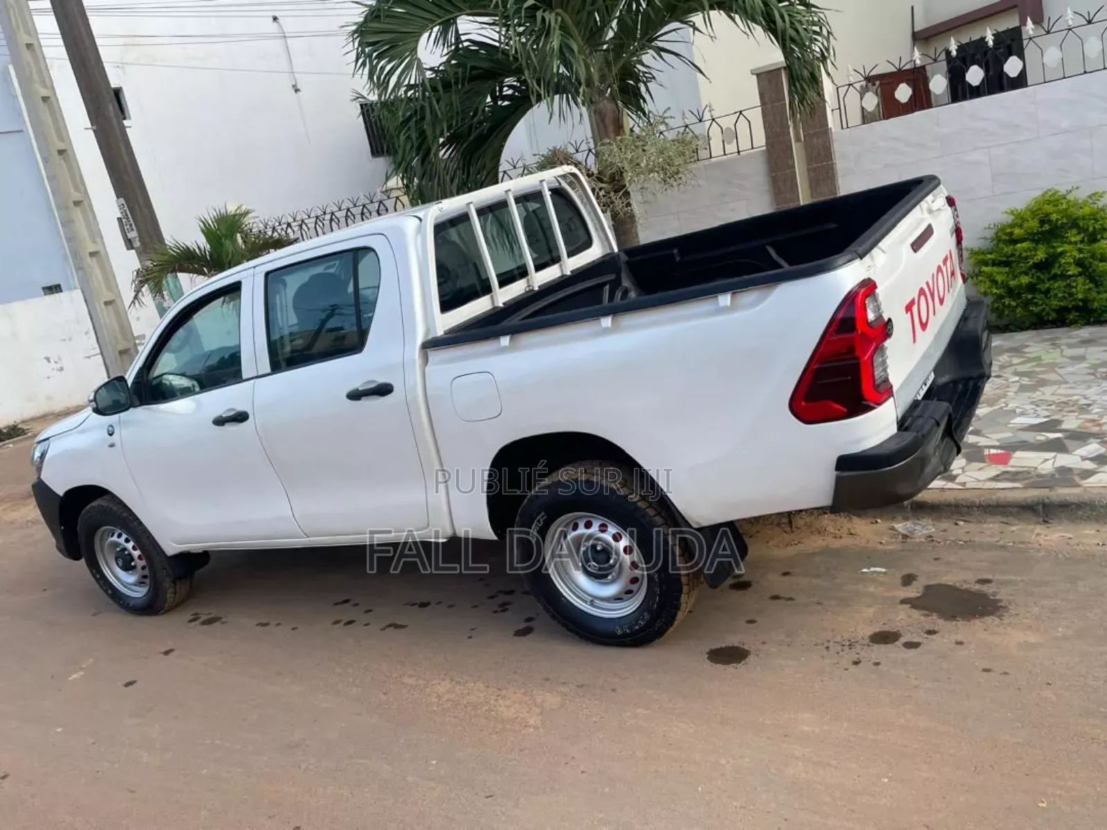 Toyota Hilux 2016