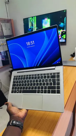 New Ordinateur Portable HP 8GB AMD Ryzen 3 SSD 256GB