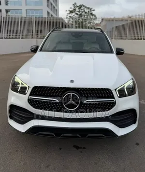 Photo - Mercedes-Benz GLE-Class 2021 Blanc