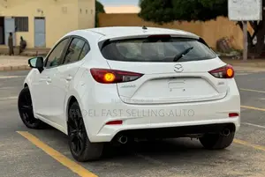 Mazda 3 2018 Blanc