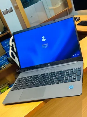 New Ordinateur Portable HP 250 G8 4GB Intel Core 2 Quad SSD 256GB