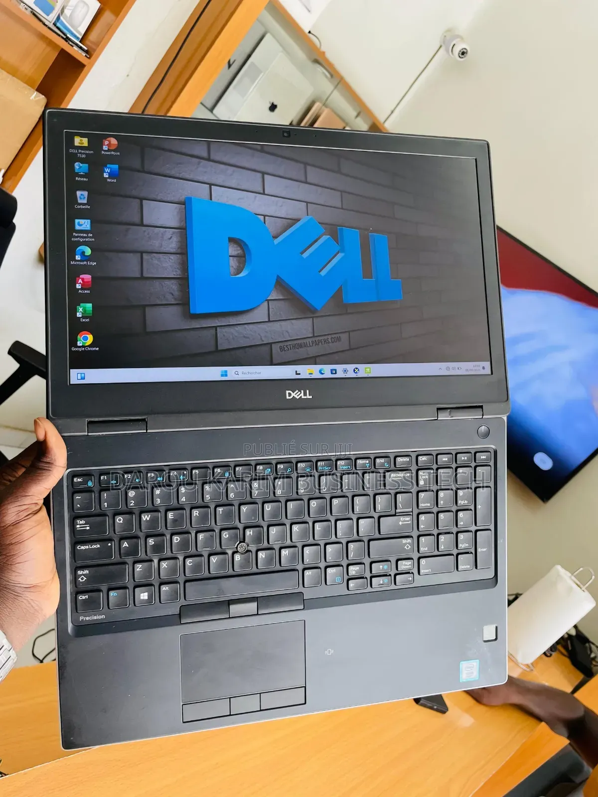 New Dell Precision 7530 32GB Intel Core I9 SSD 512GB