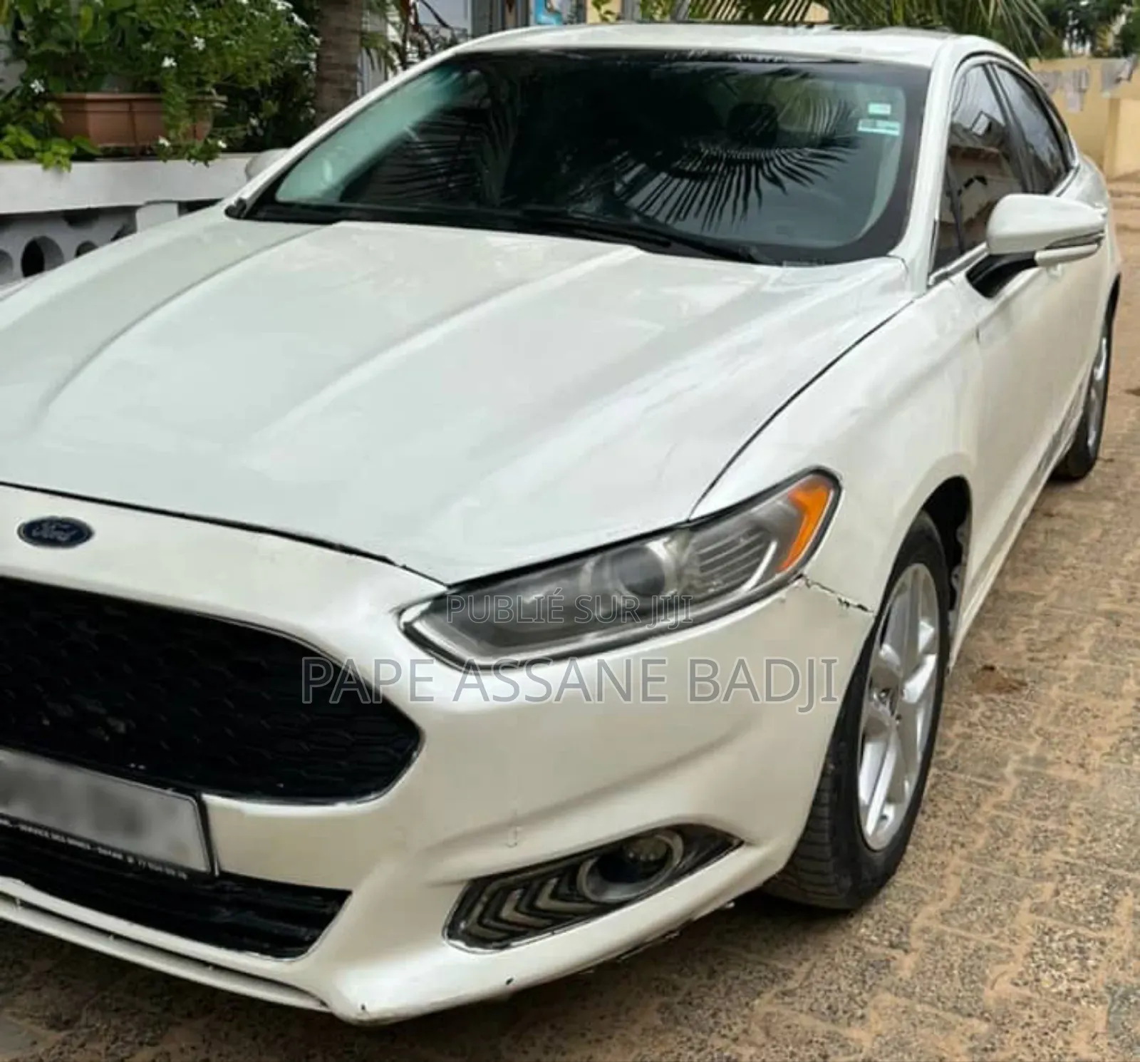 Ford Fusion Titanium 4dr Sedan AWD w/EcoBoost (2.0L 4cyl Turbo 6A) 2014