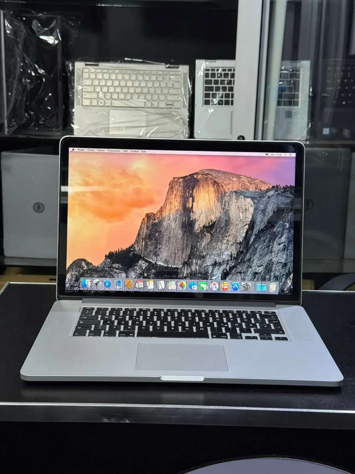 New Apple MacBook Pro 2015 16GB Intel Core I7 SSD 512GB