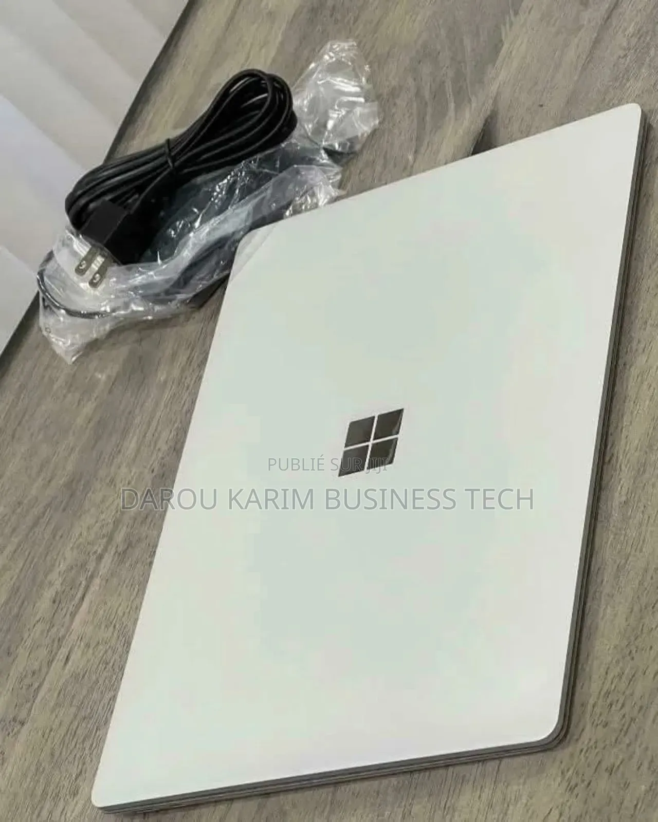 New Microsoft Surface Laptop 3 8GB Intel Core I5 SSD 256GB