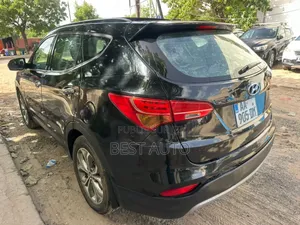 Hyundai Santa Fe 2015 Black