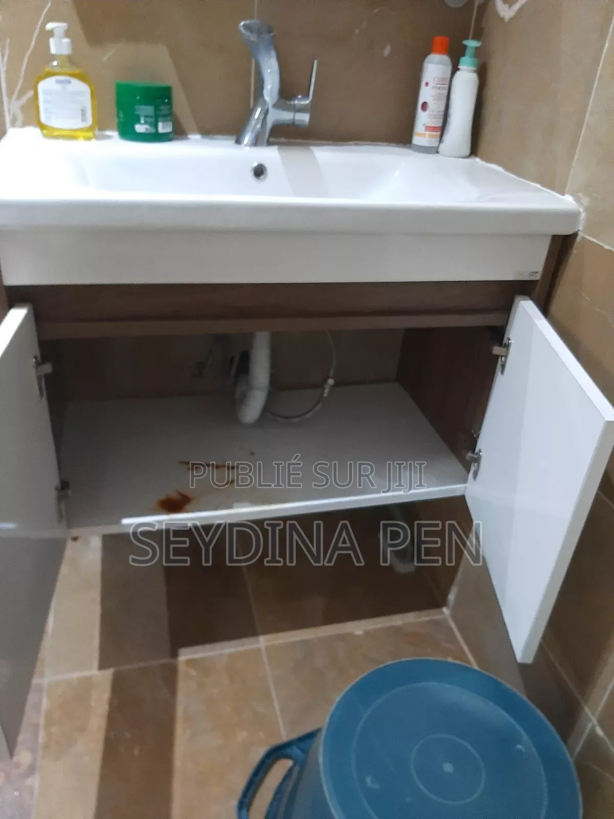 1chbre Studio dans Green Building, Almadies à Louer