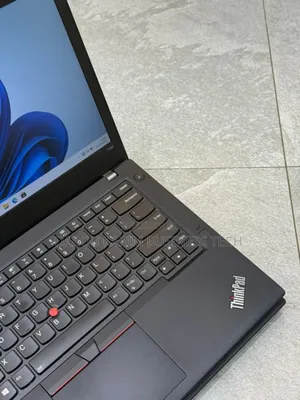 New Lenovo ThinkPad T480 8GB Intel Core I5 SSD 256GB