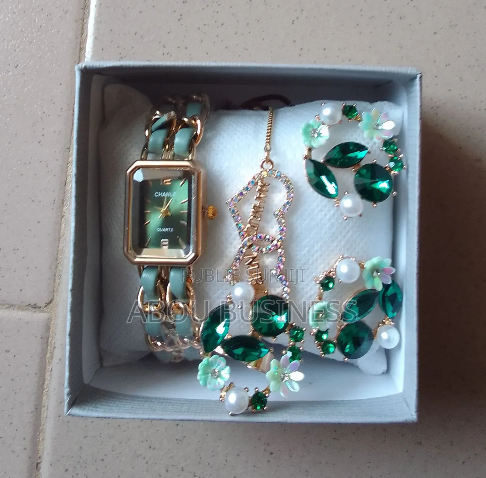 Coffret Montre Femme en Inox #2