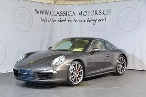 Photo - Porsche 911 2018