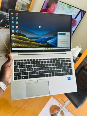 Photo - New HP EliteBook 850 G8 16GB Intel Core I5 SSD 512GB