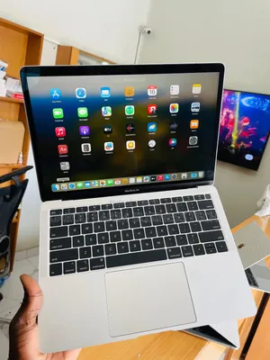 New Apple MacBook Air 2019 8GB Intel Core I5 SSD 128GB