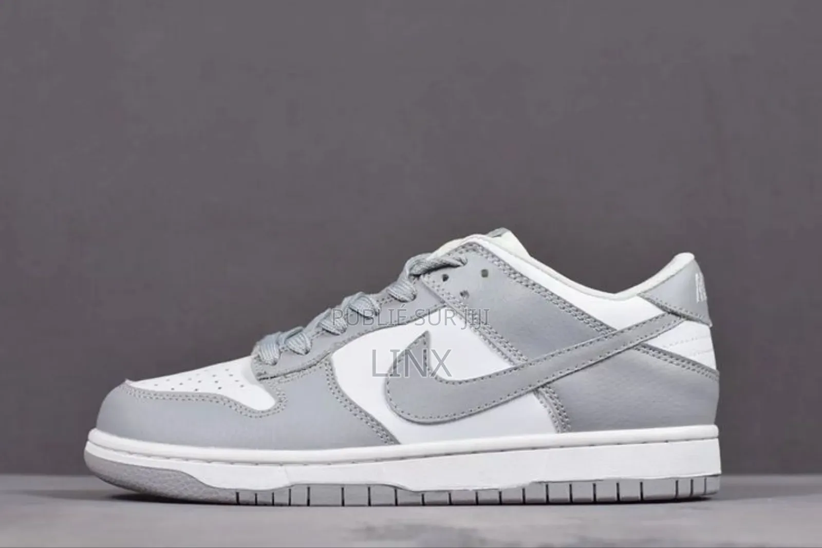 Nike Dunk Low Disponible