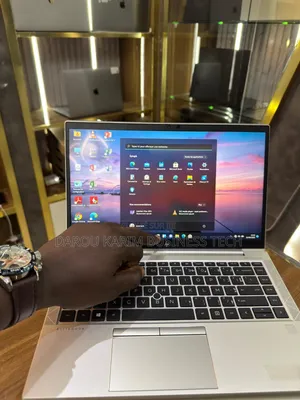 New Ordinateur Portable HP EliteBook 845 G7 16GB AMD Ryzen 5 SSD 512GB