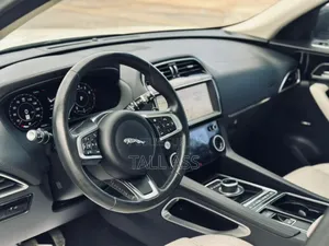 Jaguar F-Pace 25t Prestige AWD 2020 Blanc