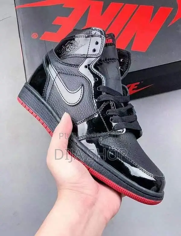 Air Jordan 1 Disponible Pointure ,40,41,42,43,44,45,