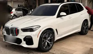 BMW X5 sDrive40i 2021 Blanc