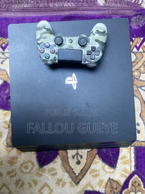 Photo - Playstation 4 Pro