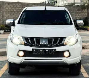 Photo - Mitsubishi L200 2018 Blanc