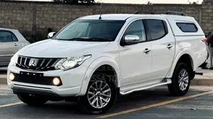 Mitsubishi L200 2018 Blanc