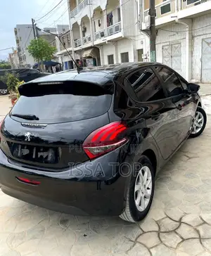 Peugeot 208 2017 Black