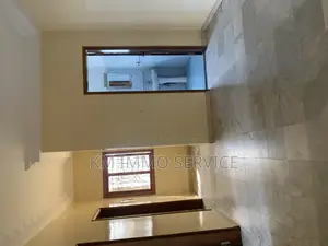 3chbre Appartement dans Liberté 6 Brt, Région de Dakar à Louer