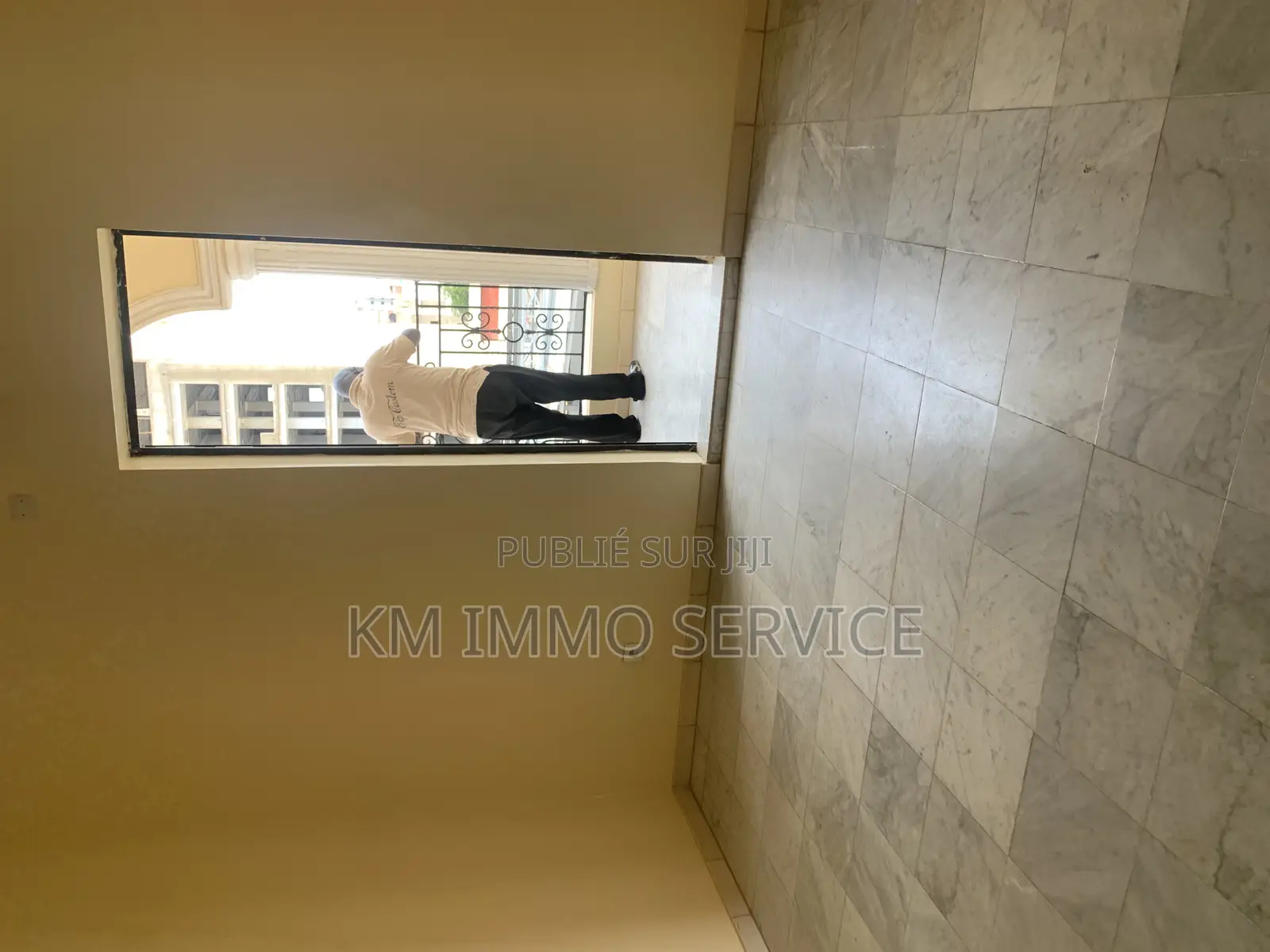 3chbre Appartement dans Liberté 6 Brt, Région de Dakar à Louer