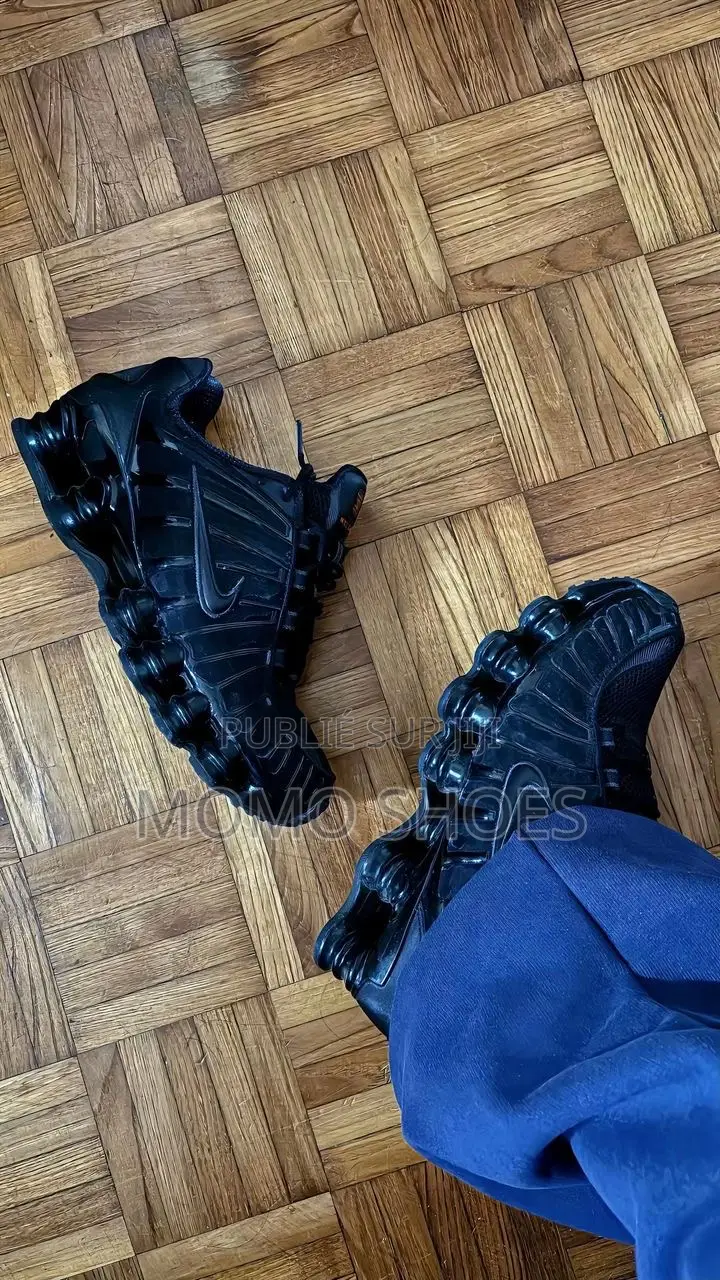 Chaussures Nike Shox Tl